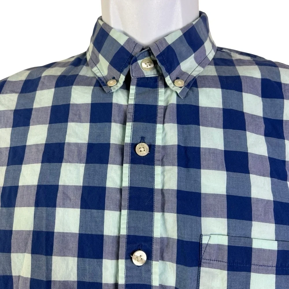 J.Crew Men’s Casual Shirt Button down Plaid Size M